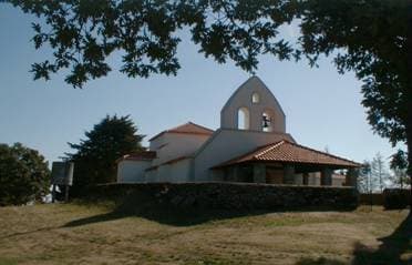 (Vista do interior da capela)